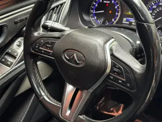 2017 INFINITI Q60