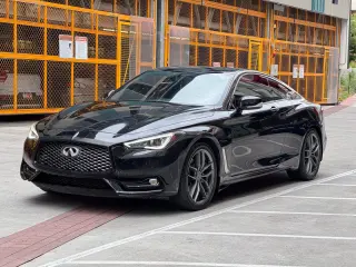 2017 INFINITI Q60
