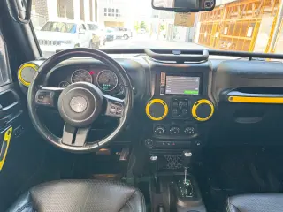 2015 JEEP WRANGLER