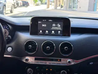 2021 KIA STINGER