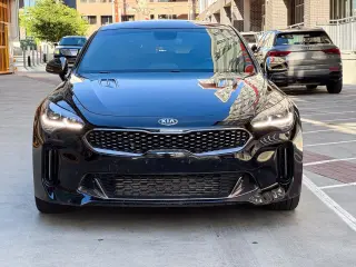 2021 KIA STINGER