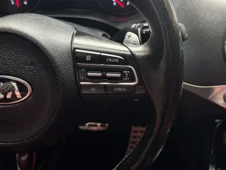 2021 KIA STINGER