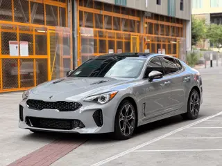 2021 KIA STINGER