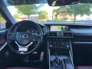 2018 LEXUS IS 300 SEDAN 4D