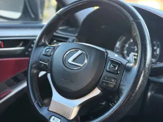 2018 LEXUS IS 300 SEDAN 4D