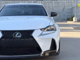 2018 LEXUS IS 300 SEDAN 4D