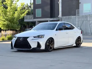 2018 LEXUS IS 300 SEDAN 4D