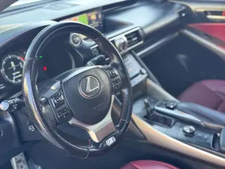 2018 LEXUS IS 300 SEDAN 4D