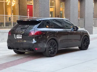 2013 PORSCHE CAYENNE