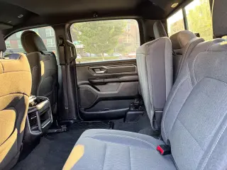 2022 RAM 1500 CREW CAB