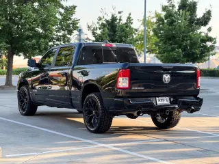 2022 RAM 1500 CREW CAB
