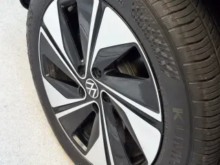 2026 VOLKSWAGEN TAOS