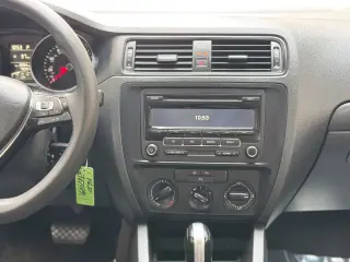 2015 Volkswagen Jetta