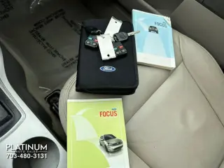 2011 FORD FOCUS