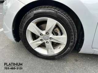 2012 HYUNDAI ELANTRA