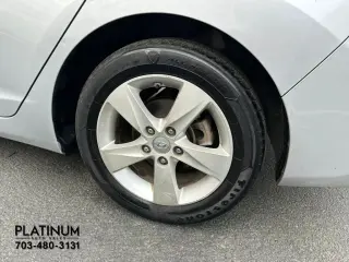 2012 HYUNDAI ELANTRA