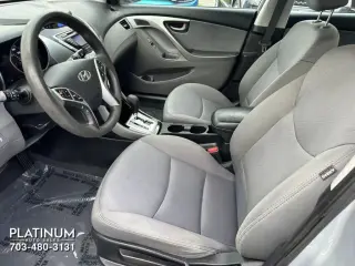 2012 HYUNDAI ELANTRA