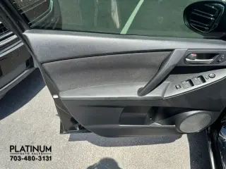 2011 MAZDA MAZDA3