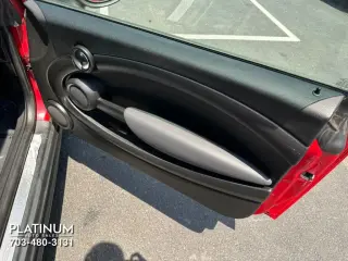 2011 MINI CONVERTIBLE
