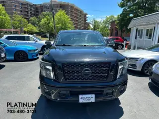 2018 NISSAN TITAN CREW CAB