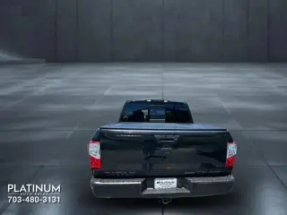 2018 NISSAN TITAN CREW CAB