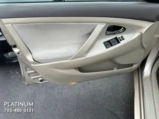 2009 TOYOTA CAMRY