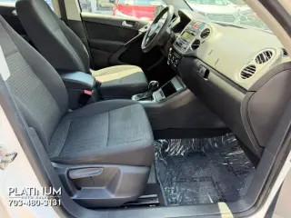 2011 VOLKSWAGEN TIGUAN