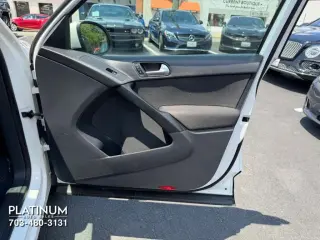 2011 VOLKSWAGEN TIGUAN