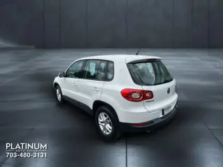 2011 VOLKSWAGEN TIGUAN