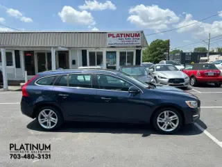 2015 VOLVO V60
