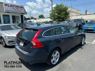 2015 VOLVO V60