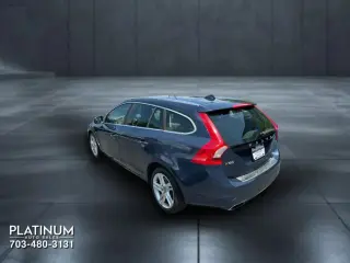 2015 VOLVO V60