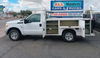 2016 FORD F350 SUPER DUTY REGULAR CAB & CHASSIS
