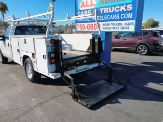 2016 FORD F350 SUPER DUTY REGULAR CAB & CHASSIS