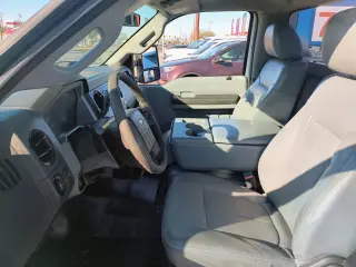 2016 FORD F350 SUPER DUTY REGULAR CAB & CHASSIS