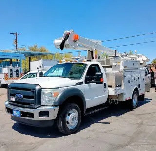2013 FORD F550 SUPER DUTY REGULAR CAB & CHASSIS