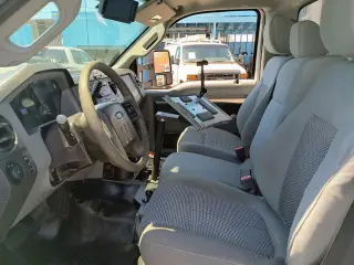 2013 FORD F550 SUPER DUTY REGULAR CAB & CHASSIS