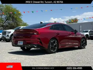 2022 KIA K5
