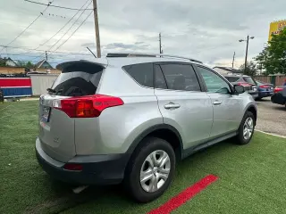 2015 TOYOTA RAV4