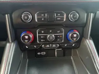 2021 CHEVROLET SUBURBAN