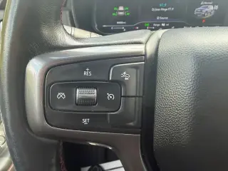 2023 CHEVROLET SUBURBAN
