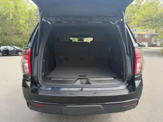 2023 CHEVROLET SUBURBAN