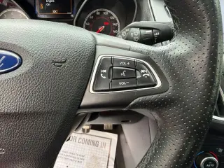 2017 FORD FOCUS
