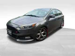 2017 FORD FOCUS