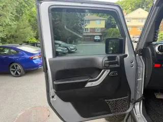 2017 JEEP WRANGLER UNLIMITED