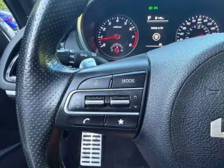 2022 KIA STINGER