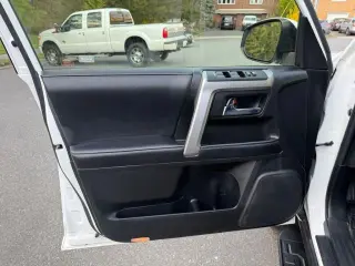 2020 TOYOTA 4RUNNER