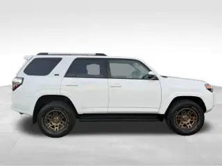 2020 TOYOTA 4RUNNER