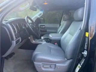 2011 Toyota Sequoia