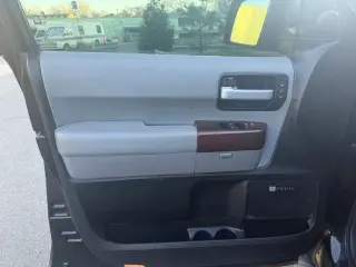 2011 Toyota Sequoia